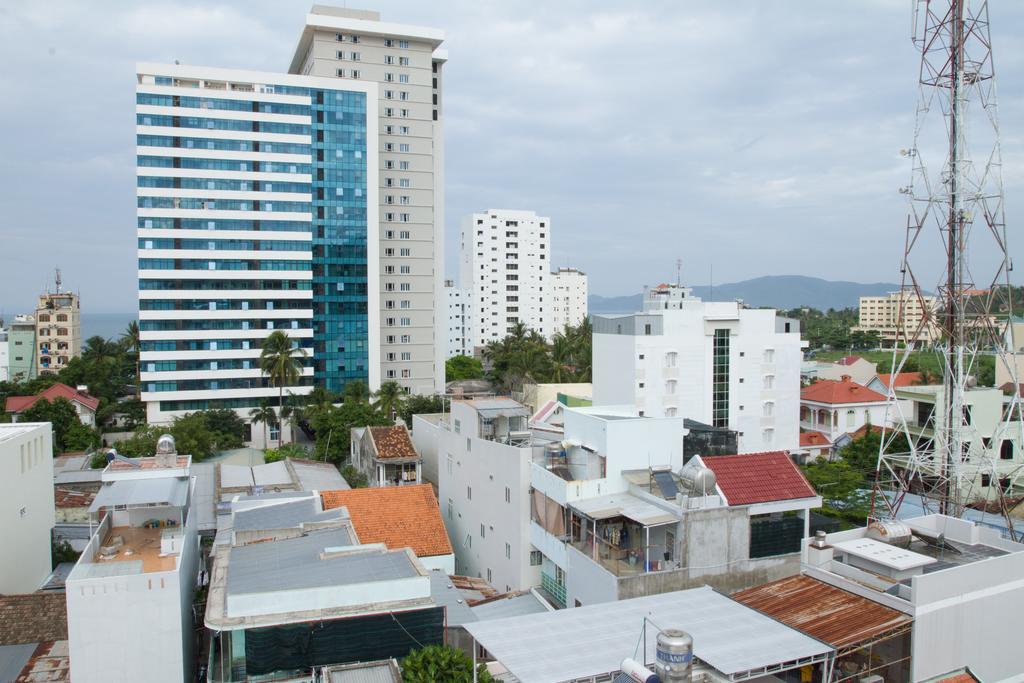 Dong Hai Hotel Нячанг Экстерьер фото