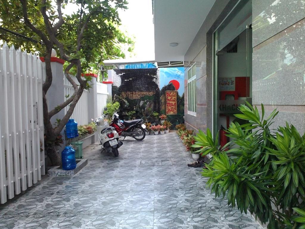 Dong Hai Hotel Нячанг Экстерьер фото